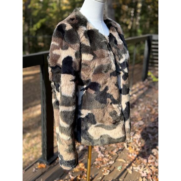 Band of Gypsies XS Faux Fur Camo Jacket Women's Green Multi Army MSRP $119 - Picture 10 of 12
